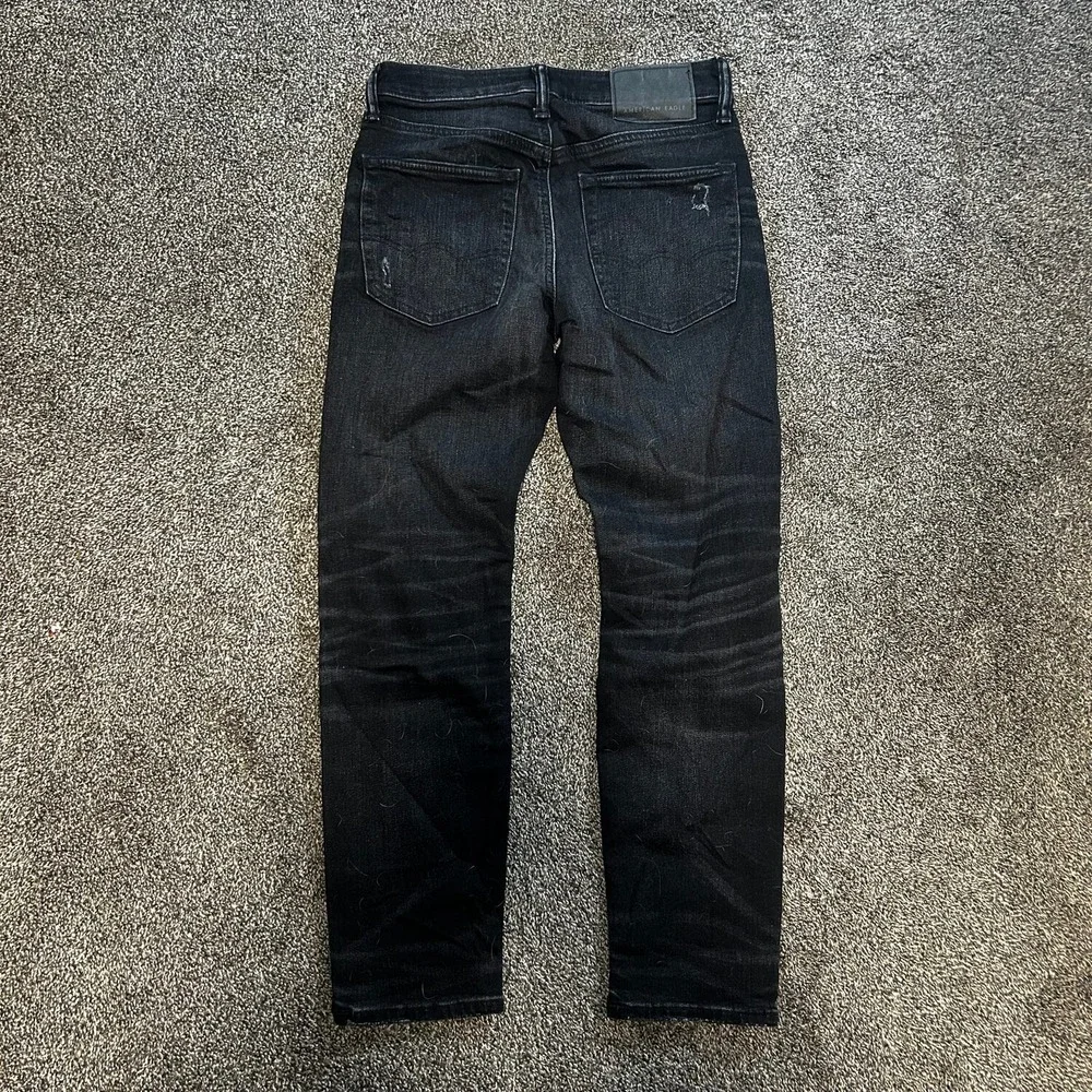 American Eagle Airflex+ Slim Jeans Mens 26x28 Black Excellent Distressed